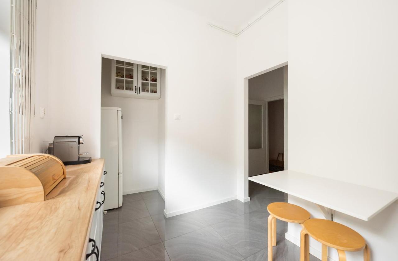 Plac Zbawiciela 3-Bedroom Apartment Warschau Buitenkant foto